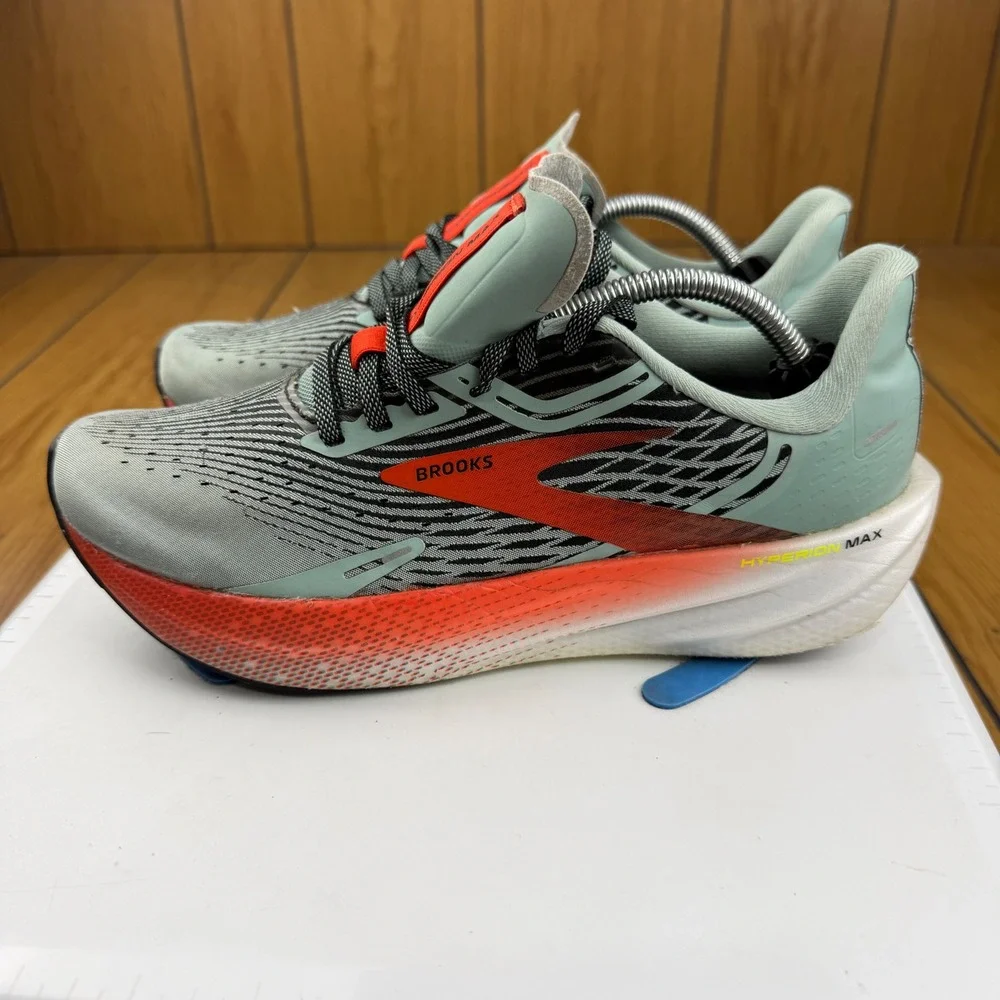 Brooks Hyperion Max Women Running Shoes 8.5 Blue Surf Cherry Tomato 1203771B426